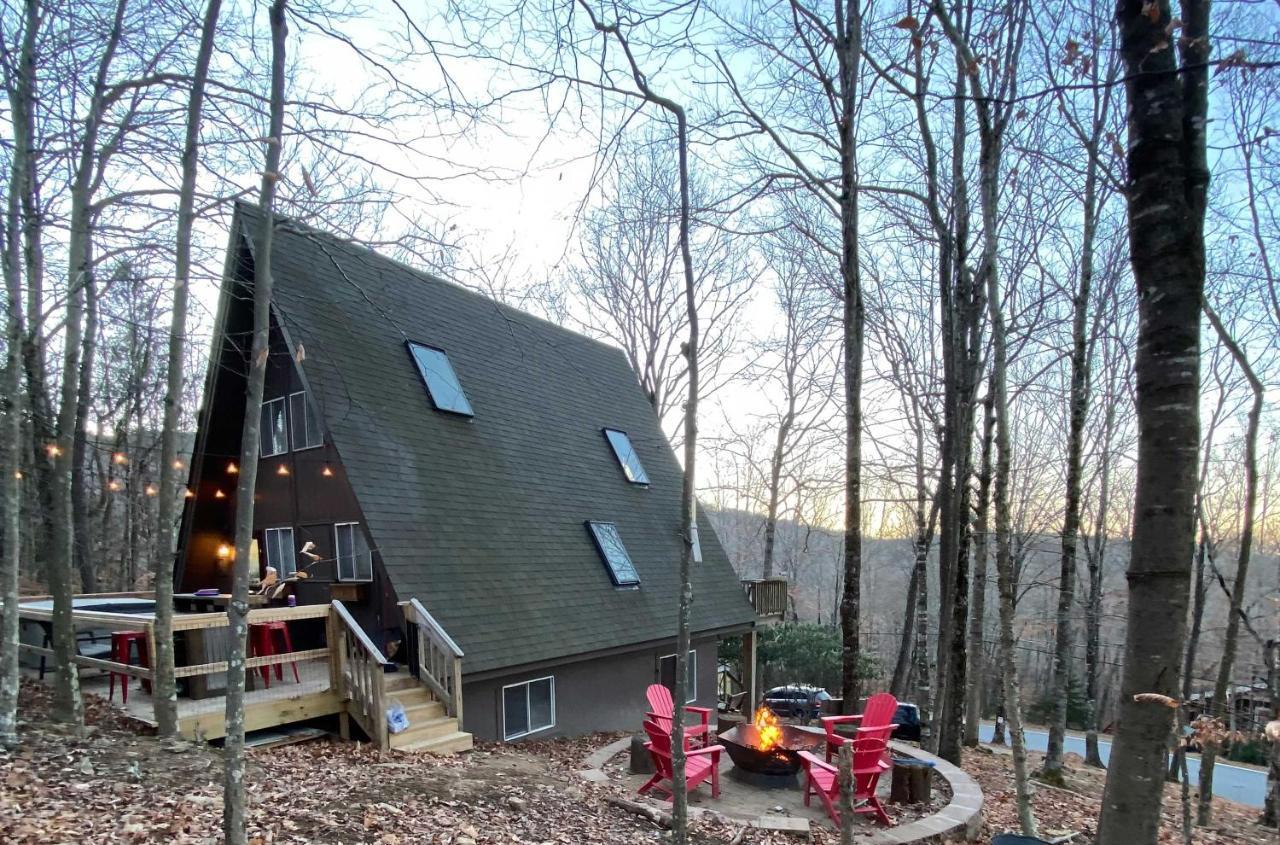 A-Frame Cabin With Hot Tub 1 Mi To Beech Mountain! Eksteriør bilde