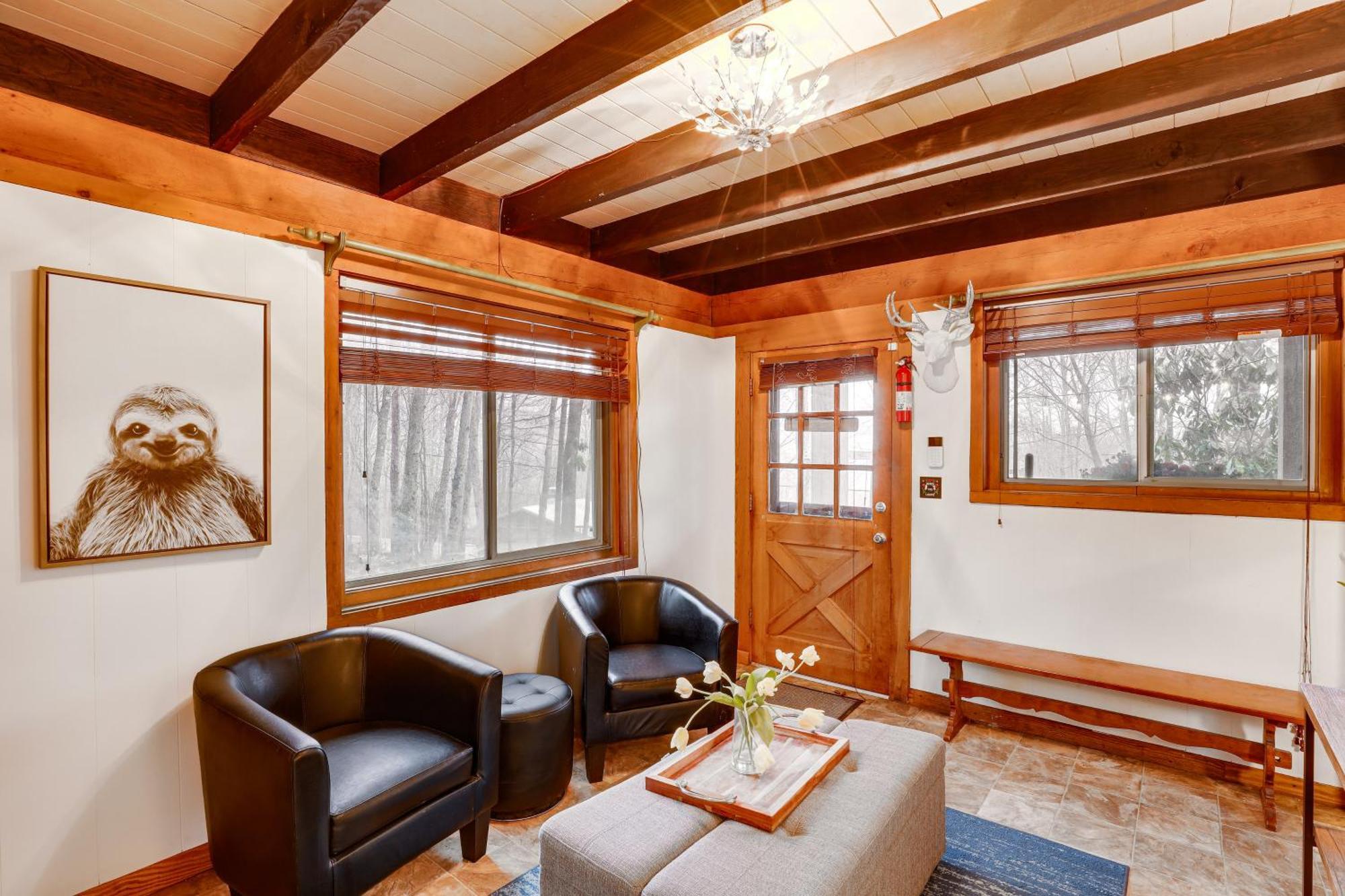 A-Frame Cabin With Hot Tub 1 Mi To Beech Mountain! Eksteriør bilde